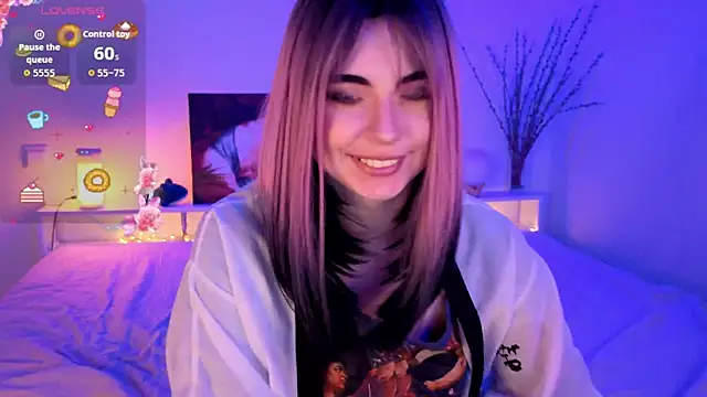 ForEvaRrr online show from April 18, 10:08 am