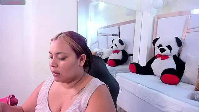 tatikanyx online show from March 4, 12:00 pm