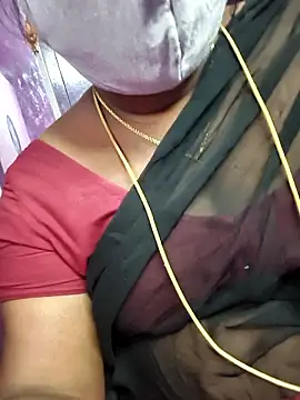 Tamil Hot Priya online show from January 31, 7:11 pm