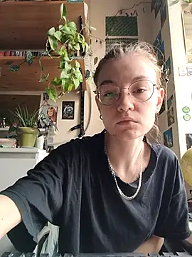 Shy Bamby online show from June 26, 7:46 am