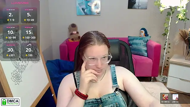 Snapshot of kuri_u chatting on July 6, 11:18 am kuri u online show from July 6, 11:18 am