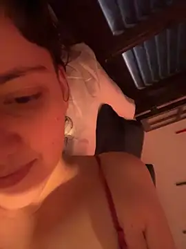 Snapshot of witchdub chatting on February 7, 12:53 pm witchdub online show from February 7, 12:53 pm