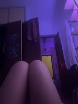 Snapshot of witchdub chatting on February 16, 12:18 am witchdub online show from February 16, 12:18 am