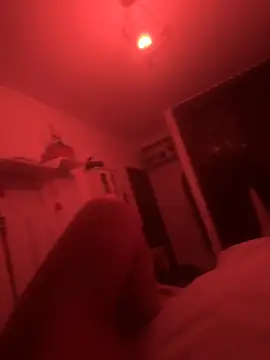 Snapshot of witchdub chatting on February 19, 5:47 am witchdub online show from February 19, 5:47 am