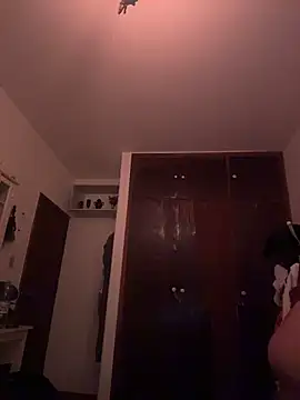 Snapshot of witchdub chatting on February 23, 3:31 pm witchdub online show from February 23, 3:31 pm