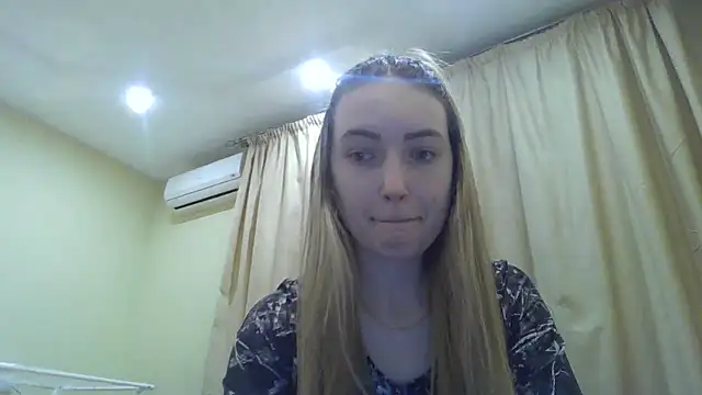 Snapshot of Eva_Harris chatting on January 14, 4:23 pm Eva Harris online show from January 14, 4:23 pm