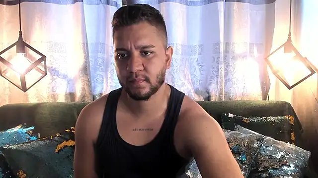 Snapshot of HARRY_RAMIREZ chatting on January 12, 5:07 pm HARRY RAMIREZ online show from January 12, 5:07 pm