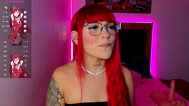 Snapshot of Nicole_rouss chatting on January 10, 8:32 pm Nicole rouss online show from January 10, 8:32 pm