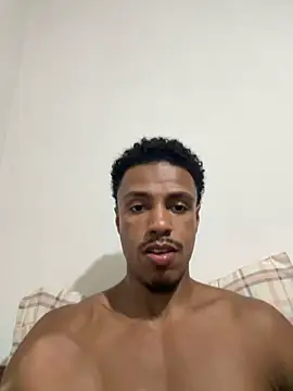 LorenzoBlack27 online show from April 10, 1:33 am