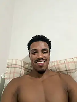 Snapshot of LorenzoBlack27 chatting on April 29, 11:55 pm LorenzoBlack27 online show from April 29, 11:55 pm