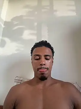 Snapshot of LorenzoBlack27 chatting on May 1, 8:13 pm LorenzoBlack27 online show from May 1, 8:13 pm