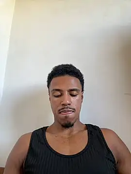 Snapshot of LorenzoBlack27 chatting on May 2, 2:22 pm LorenzoBlack27 online show from May 2, 2:22 pm