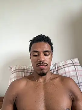 Snapshot of LorenzoBlack27 chatting on May 23, 2:43 pm LorenzoBlack27 online show from May 23, 2:43 pm