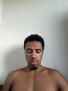 Snapshot of LorenzoBlack27 chatting on May 29, 7:45 pm LorenzoBlack27 online show from May 29, 7:45 pm