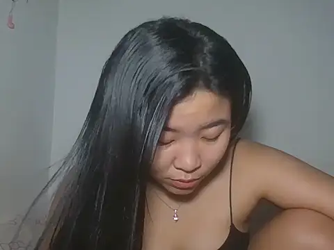 Zyeiii online show from February 16, 7:26 am