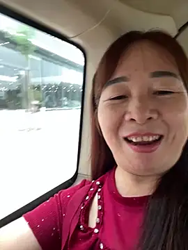 Snapshot of -Mery- chatting on May 29, 9:51 am -Mery- online show from May 29, 9:51 am