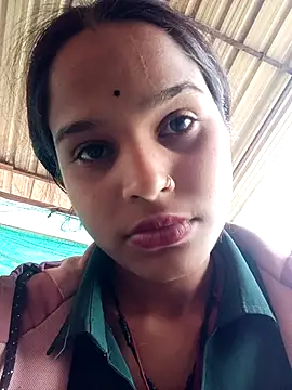 Snapshot of Pinki_raja chatting on February 6, 4:28 am Pinki raja online show from February 6, 4:28 am