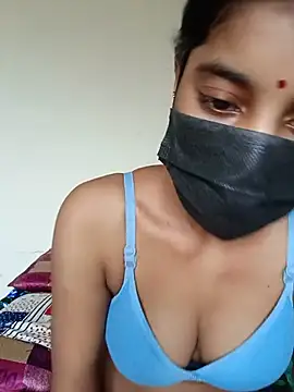 Snapshot of Erotic-Girl chatting on July 4, 5:13 am Erotic-Girl online show from July 4, 5:13 am