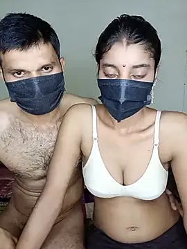 Snapshot of Erotic-Girl chatting on July 22, 7:16 pm Erotic-Girl online show from July 22, 7:16 pm