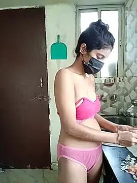Snapshot of Erotic-Girl chatting on August 8, 9:55 am Erotic-Girl online show from August 8, 9:55 am