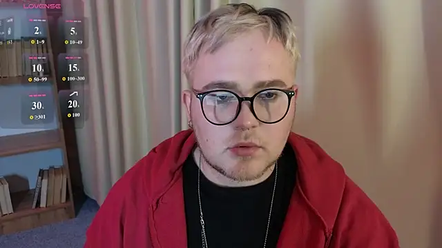 Snapshot of BlondSinner chatting on January 8, 11:56 am BlondSinner online show from January 8, 11:56 am