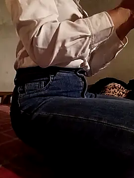 hoahong2 online show from March 2, 10:11 am