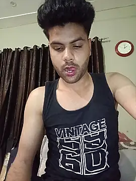 Snapshot of your_bad_boy0001 chatting on March 22, 8:34 pm your bad boy0001 online show from March 22, 8:34 pm