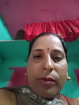 Snapshot of Reena_lodha chatting on July 19, 7:01 am Reena lodha online show from July 19, 7:01 am