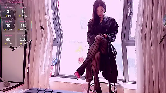 Snapshot of neinei_bao chatting on April 23, 6:58 am neinei bao online show from April 23, 6:58 am