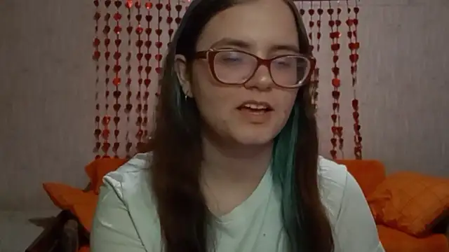 Miyabeee online show from February 12, 5:08 pm