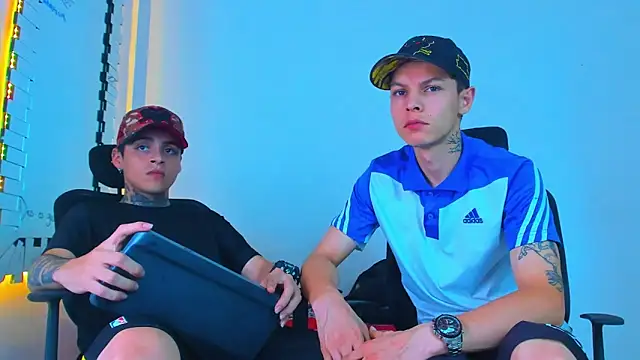 Thomas-Wil online show from February 26, 8:19 pm