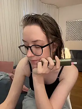 Snapshot of Persephone_Kore chatting on June 12, 5:56 pm Persephone Kore online show from June 12, 5:56 pm