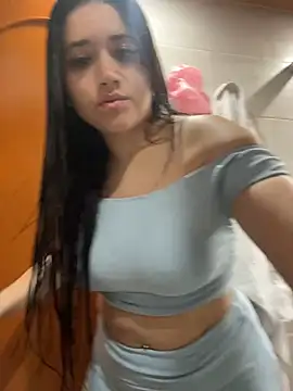 Veronica Wins  online show from April 2, 4:04 pm