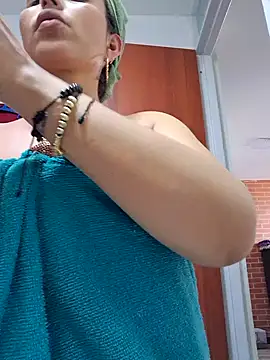 LunaRouuse  online show from February 9, 9:19 pm