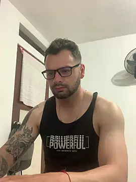 Snapshot of Baphomet212341 chatting on May 2, 2:00 pm Baphomet212341 online show from May 2, 2:00 pm