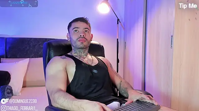Snapshot of thiago_ferrari_ chatting on June 2, 4:36 am thiago ferrari online show from June 2, 4:36 am