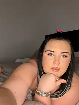 Snapshot of olivia_xxxxxx chatting on March 13, 10:49 pm olivia xxxxxx online show from March 13, 10:49 pm