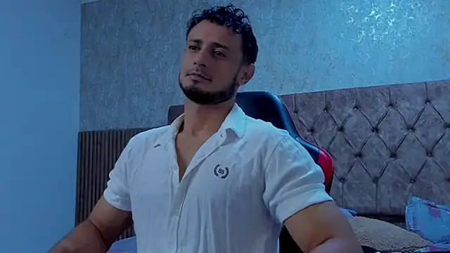 Adonys Lewis  online show from February 15, 5:04 am