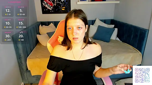 Snapshot of Casandra_Joness chatting on March 3, 5:46 am Casandra Joness online show from March 3, 5:46 am