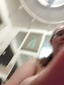 wetMoneybags online show from February 7, 2:59 am