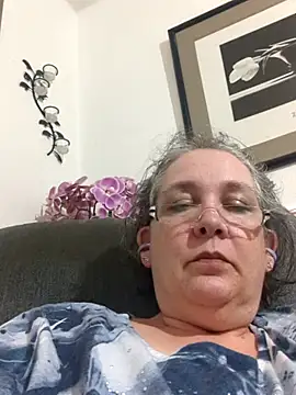 wetMoneybags online show from March 28, 3:17 am