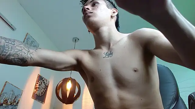 paullcb online show from February 24, 3:26 am