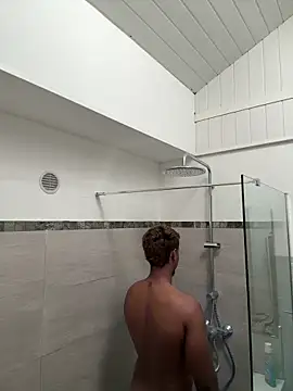 Axel black10 online show from February 26, 10:25 am