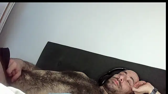 Mrskymask online show from March 8, 12:41 pm