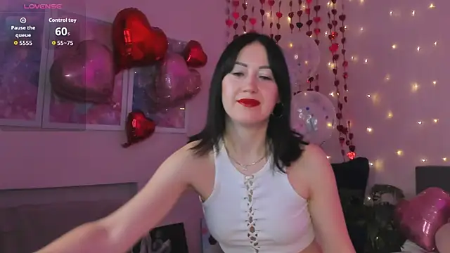 Amily Warren online show from February 18, 3:13 am