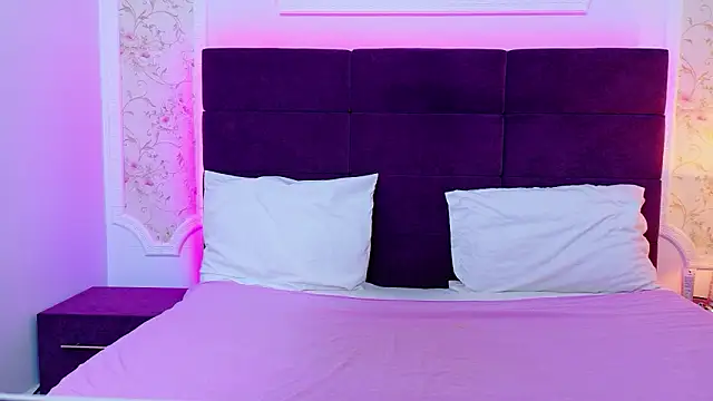 EvelinHill online show from February 6, 5:01 am