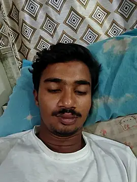 Snapshot of dildarlund chatting on May 7, 5:51 pm dildarlund online show from May 7, 5:51 pm