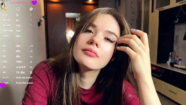 LubaSeirers online show from March 26, 3:39 pm