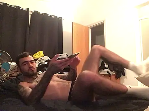 Snapshot of jacobsex221 chatting on May 13, 11:33 pm jacobsex221 online show from May 13, 11:33 pm