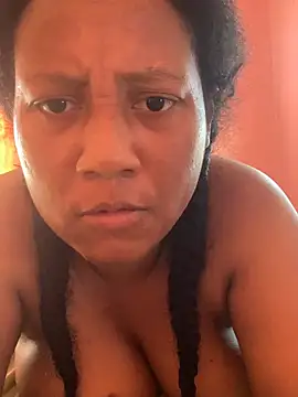 Snapshot of Eirondra_valeen chatting on July 2, 6:47 pm Eirondra valeen online show from July 2, 6:47 pm